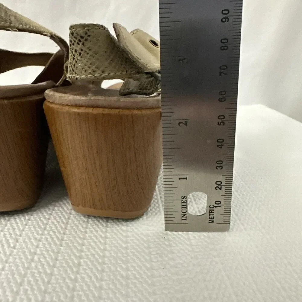 Dansko Sandals Womens Size 8 Brown Tan Snakeskin Wedge Heel